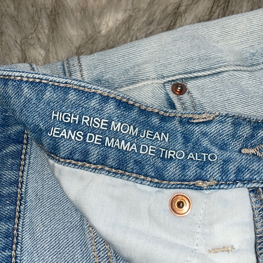 High Rise Mom Jeans - Picture 3 of 5